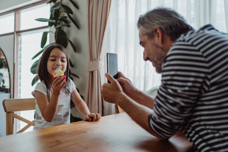 Can seniors get a free iPhone?
