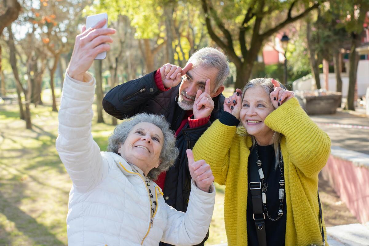 Top 5 Best Free Government Phone Plans for Low Income