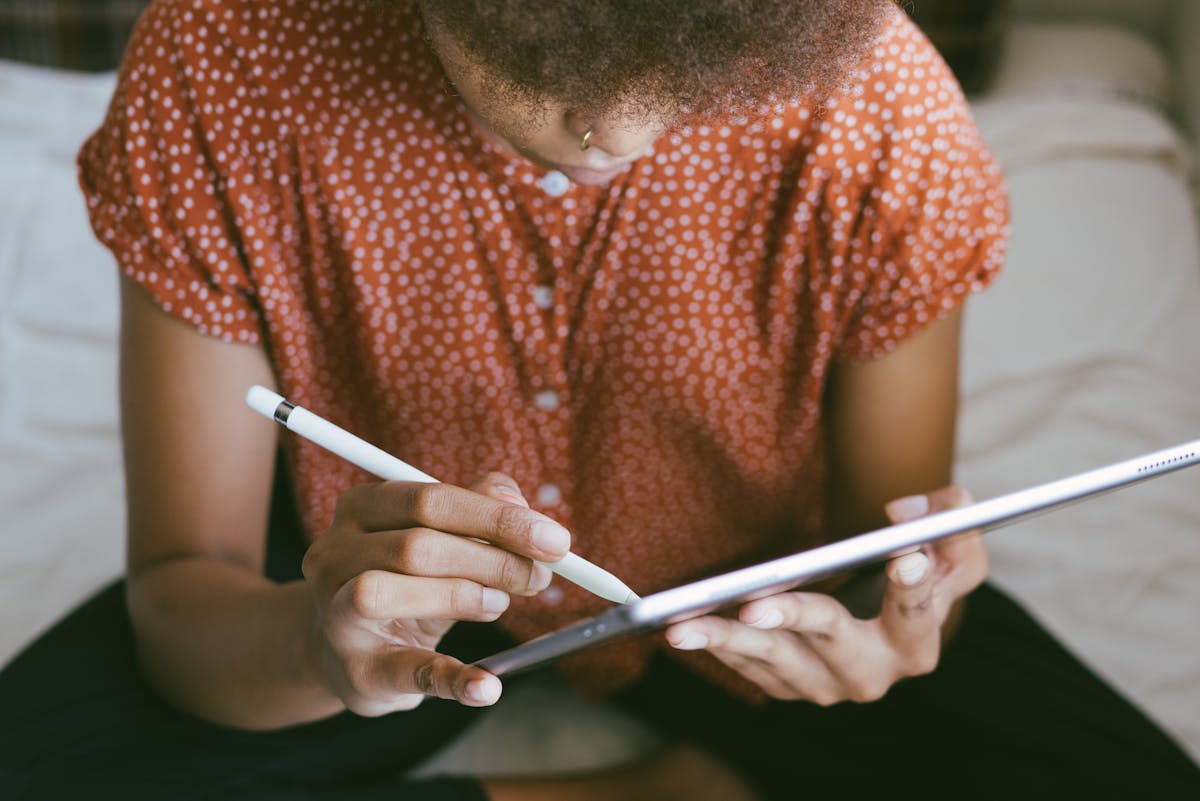 Free Tablet No Cost: Eligibility, Benefits & How to Apply through Government Programs