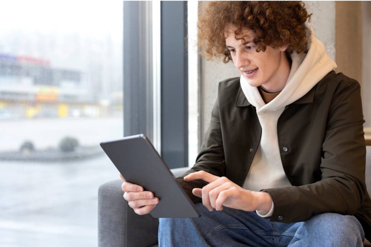 How to Apply for Free Government Tablet Online in Minutes (2026 Update)