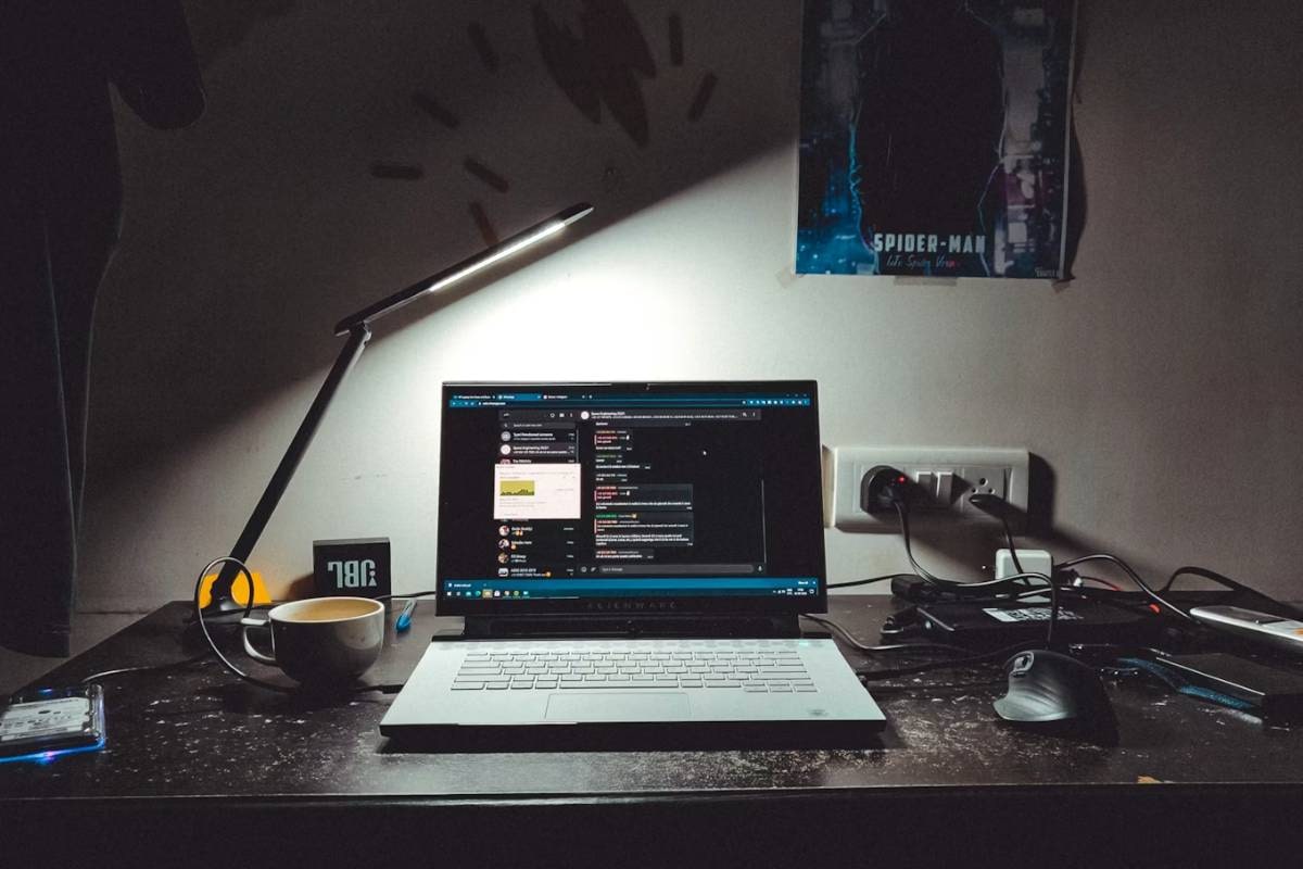 Free Laptop HP Guide 2026: Where to Find Safe Offers and How Low-Income Users Can Qualify