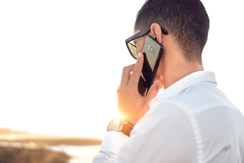 how to call someone with no caller id