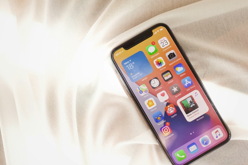 Why is my SIM card inserted but no service?