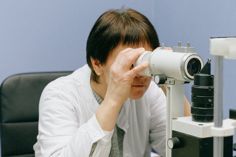 is cataract surgery covered by medicare