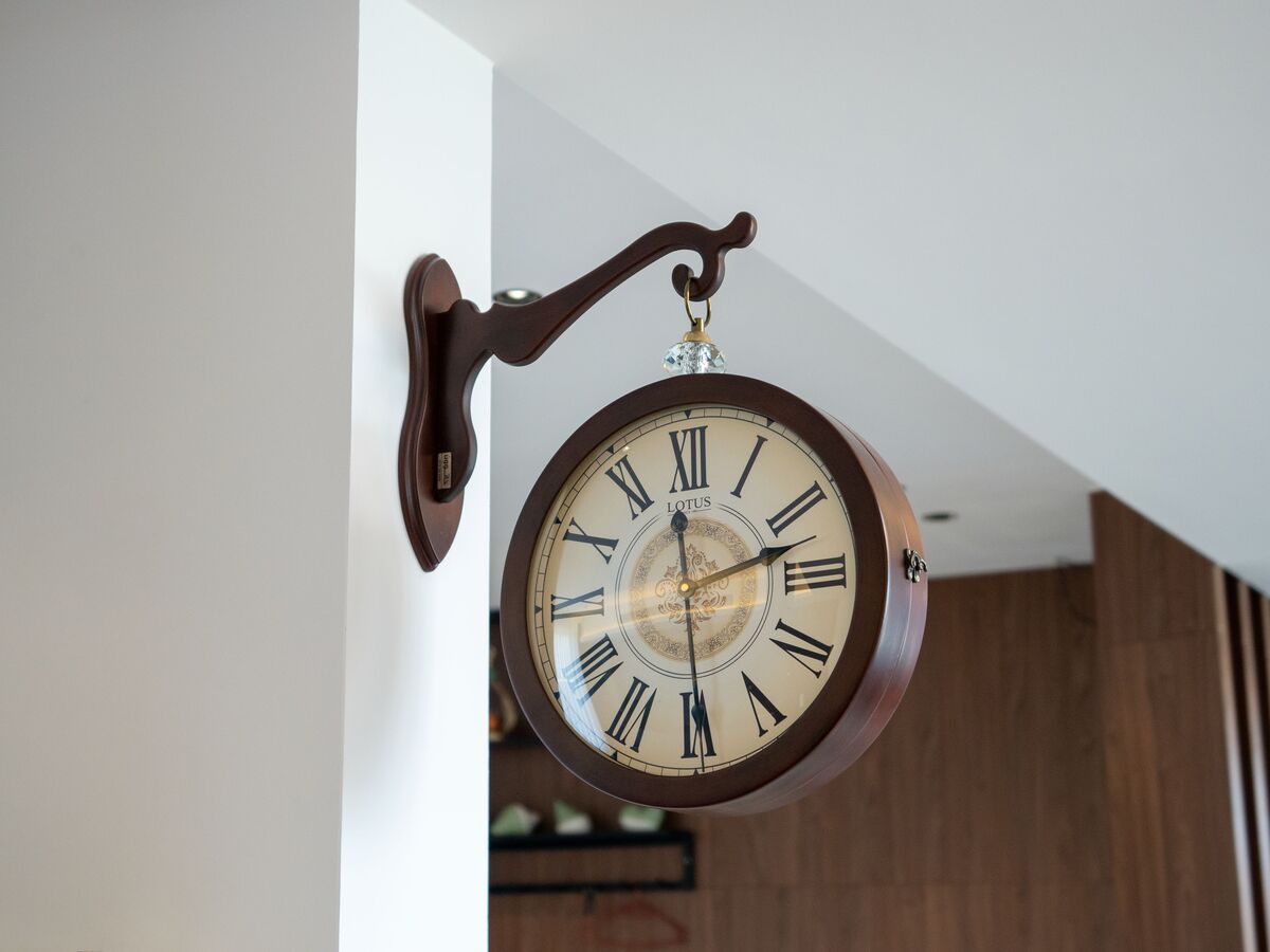 How Many Hours Are in a Year? Surprisingly Helpful Calculations Explained