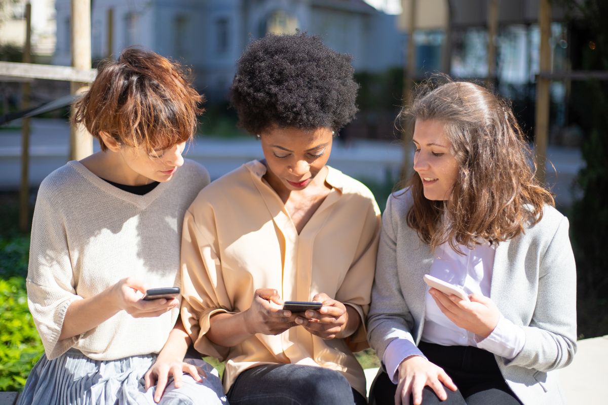 Free Phone with Food Stamps Alabama: Guide to Your Free 5G Phone