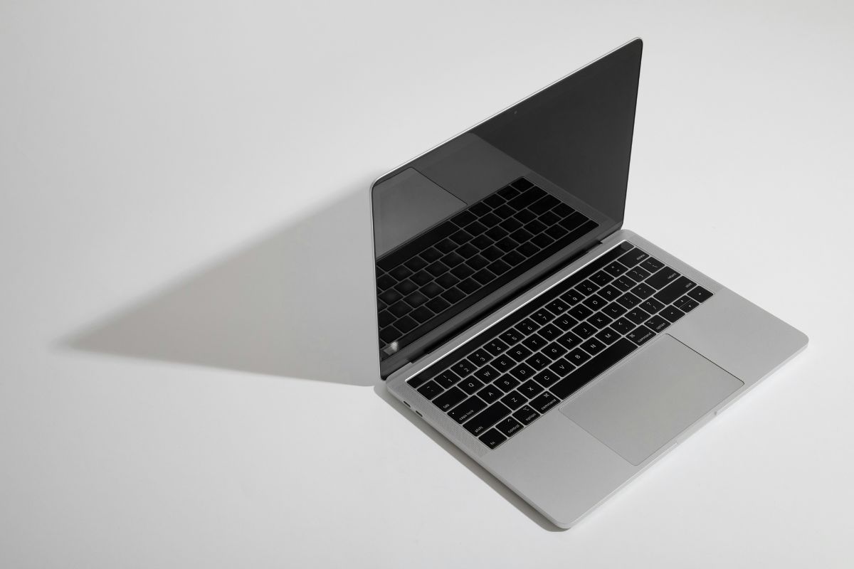 Free Laptop with Medicaid Near Me: How to Apply in 2026?