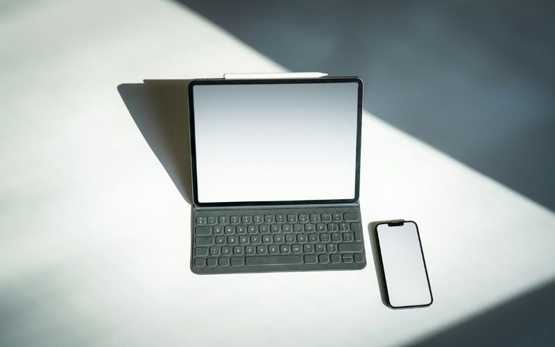 free-laptop-with-snap-device-options