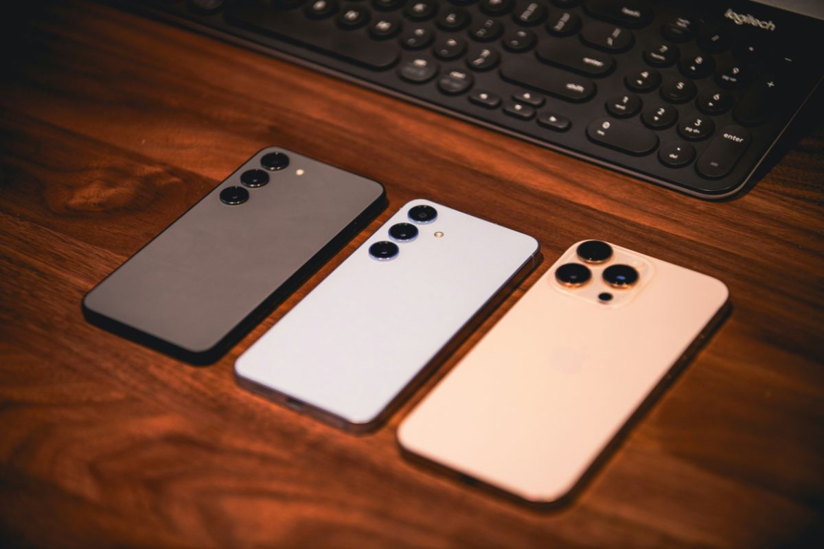 Who Has Free Phones? A Complete Guide to Free Government Phone Providers