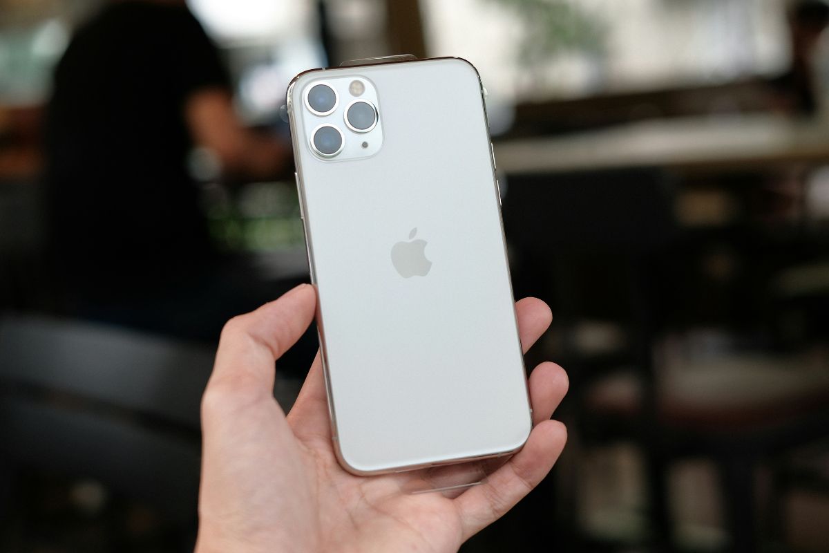 Does iPhone 11 Pro Have eSIM? Master Your Digital Life