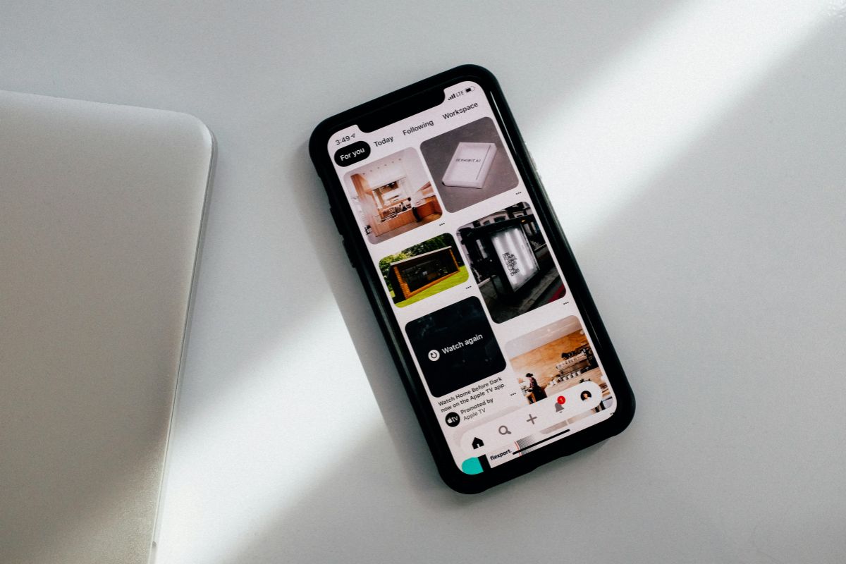 Can You Use an iPhone Without a SIM Card? Full Checklist