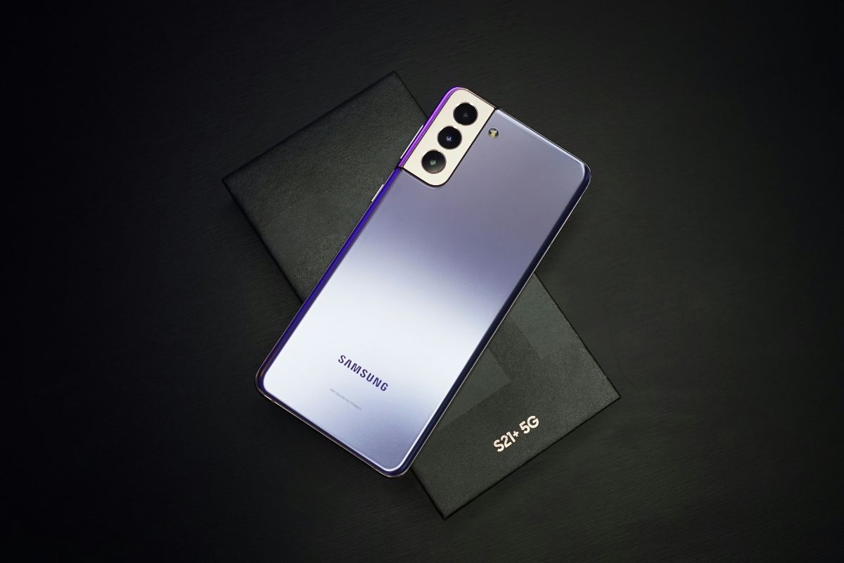 eSIM Samsung: Everything a Galaxy Fan Needs to Know