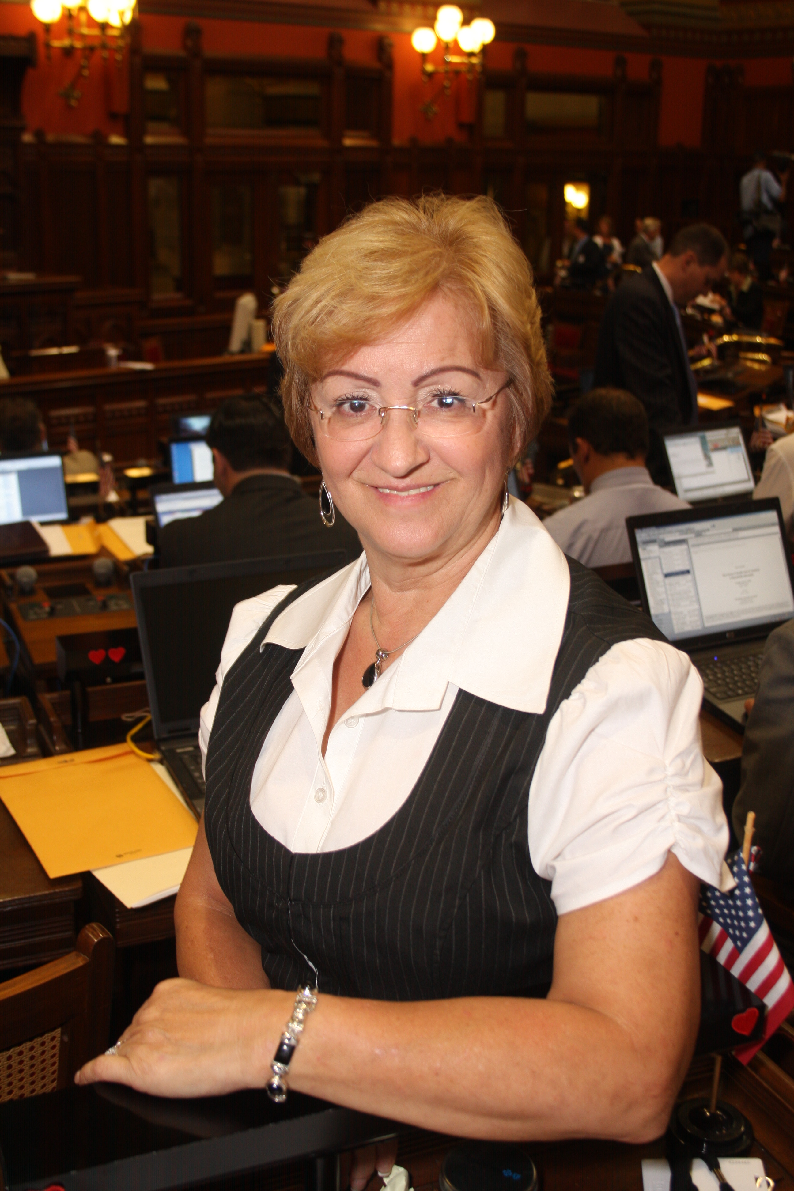  senator Minnie Gonzalez