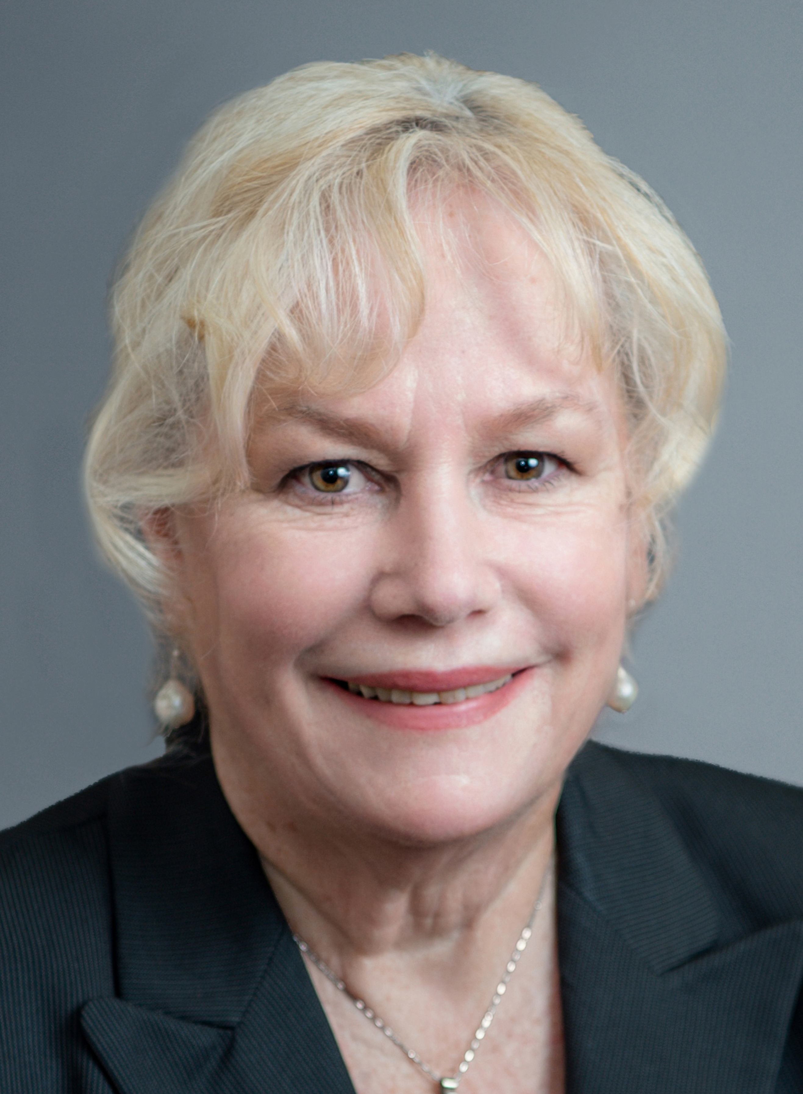  senator Lynn Smith