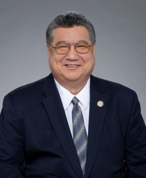  senator Ronald Kouchi