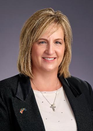  senator Cindy Carlson