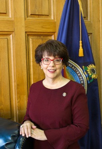  senator Susan Estes