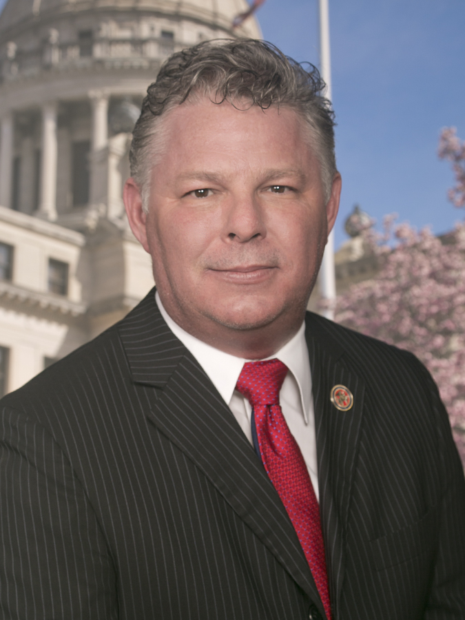  senator Rob Roberson