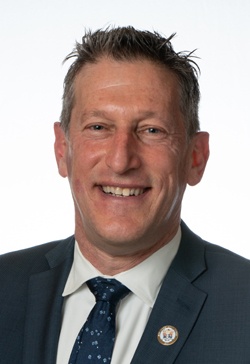 Andrew Zwicker