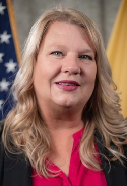  Representative Mitchelle Drulis