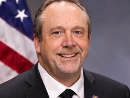  senator Peter Oberacker