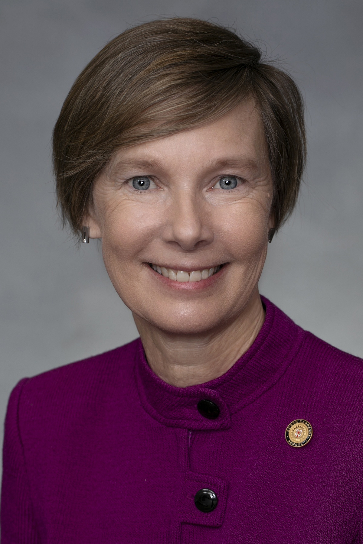  Senator Rachel Hunt