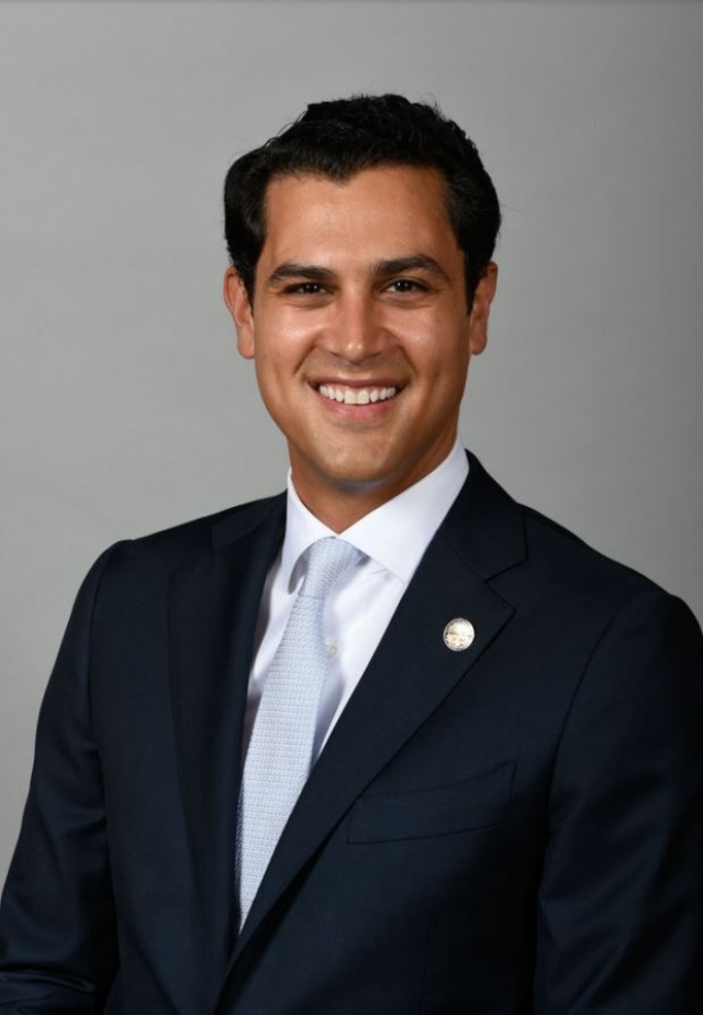  Representative Dani Isaacsohn