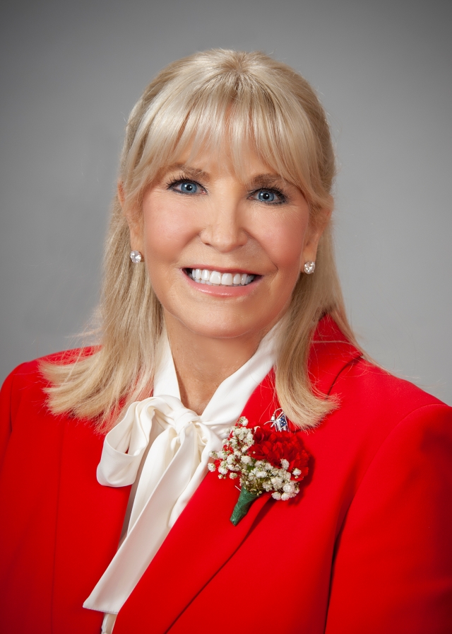  Representative Sara Carruthers