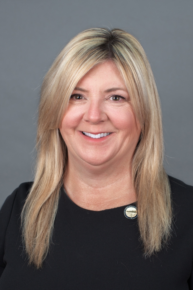  Senator Stephanie Kunze