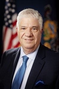  senator Wayne Fontana