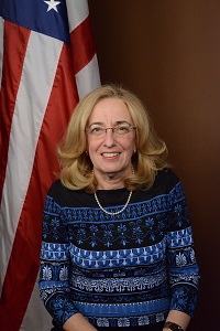 senator Lauren Carson