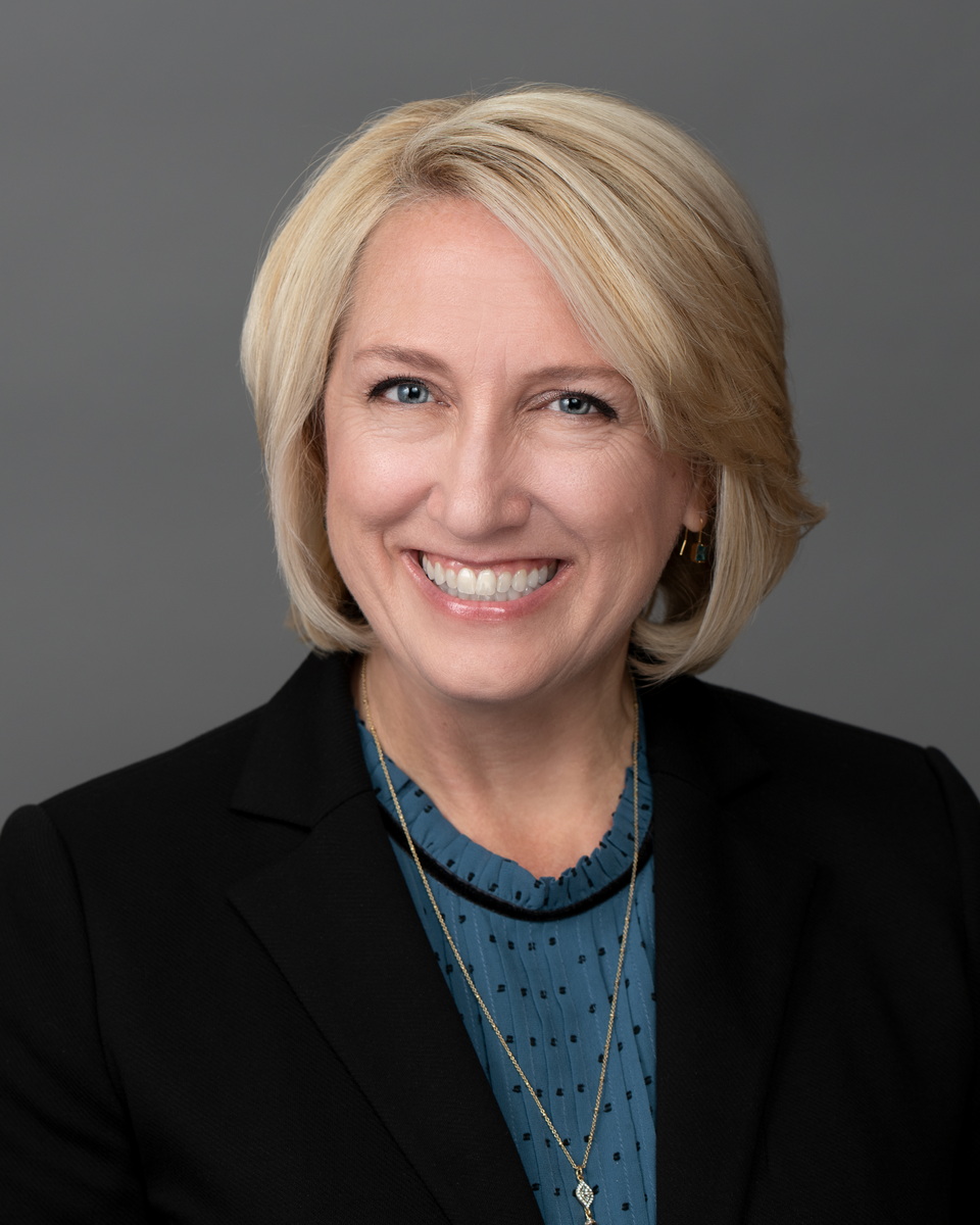  senator Karianne Lisonbee