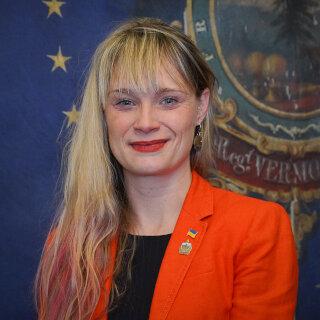  Senator Tanya Vyhovsky